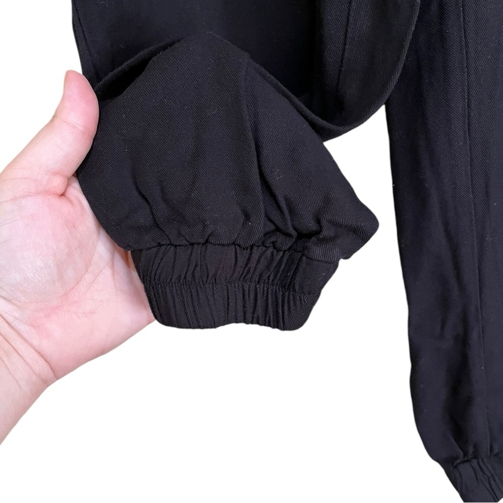 14th and Union Black Cropped Jogger Pants Elastic Waist Small Soft & Comfy! - Picture 4 of 11